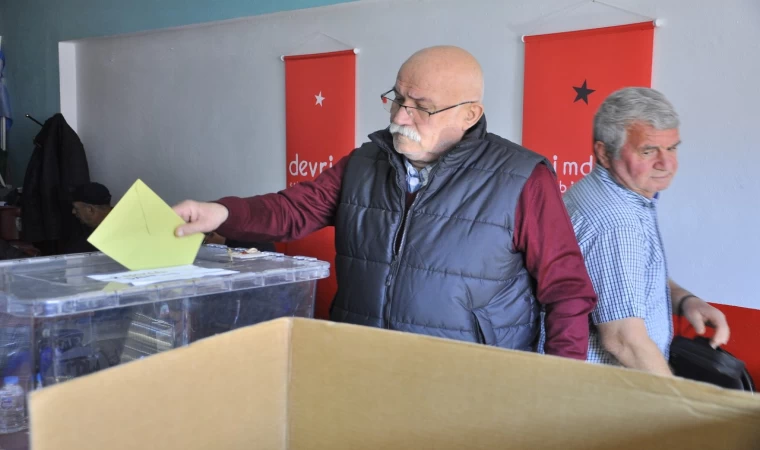 SOL PARTİ MERKEZ İLÇE KONGRESİ YAPILDI