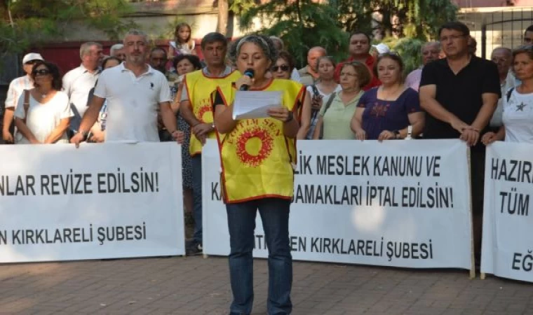 ''SAVAŞA, ERKEK ŞİDDETİNE, YOKSULLUĞA KARŞI BARIŞI, HAYATLARIMIZI ve HAKLARIMIZI SAVUNUYORUZ!