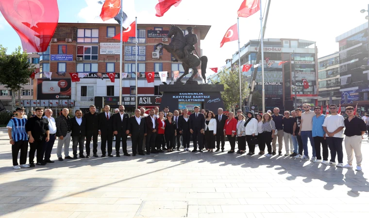 Büyük Zaferimizin 102’nci Yılını Kutladı