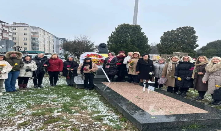 Kırklareli Anneler Derneği’nden Zübeyde Hanım’a Anma Töreni